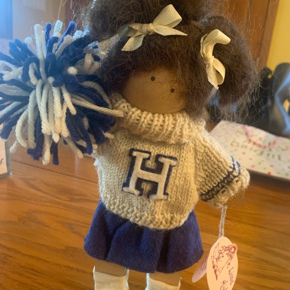 Lizzy High Francine Bowman Cheerleader - Picture 2 of 5